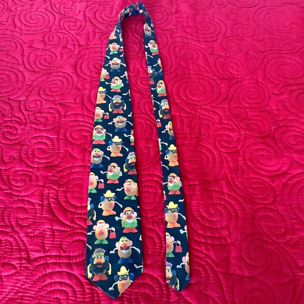 Vintage Mr. Potatohead necktie  1995 Hasbro Inc Ralph Marlin